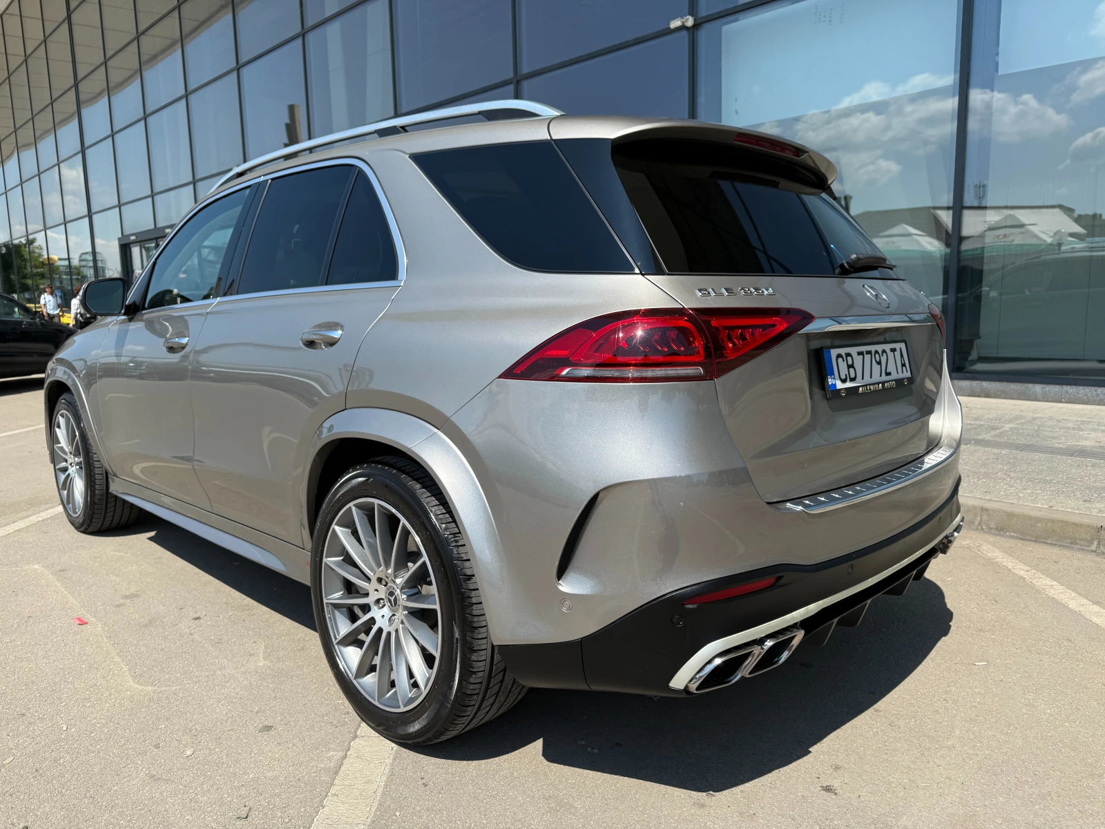 Mercedes-Benz GLE 350 i 258к.с 51хил.км AMG Pack/Всички Екстри - изображение 3