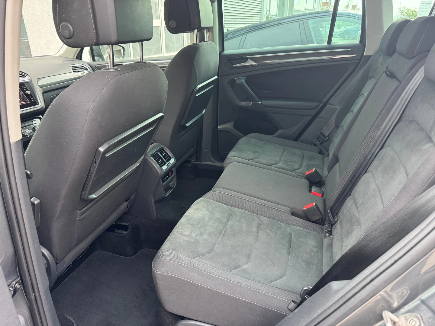 VW Tiguan Highline 2.0TDI 4MOTION BMT - изображение 7