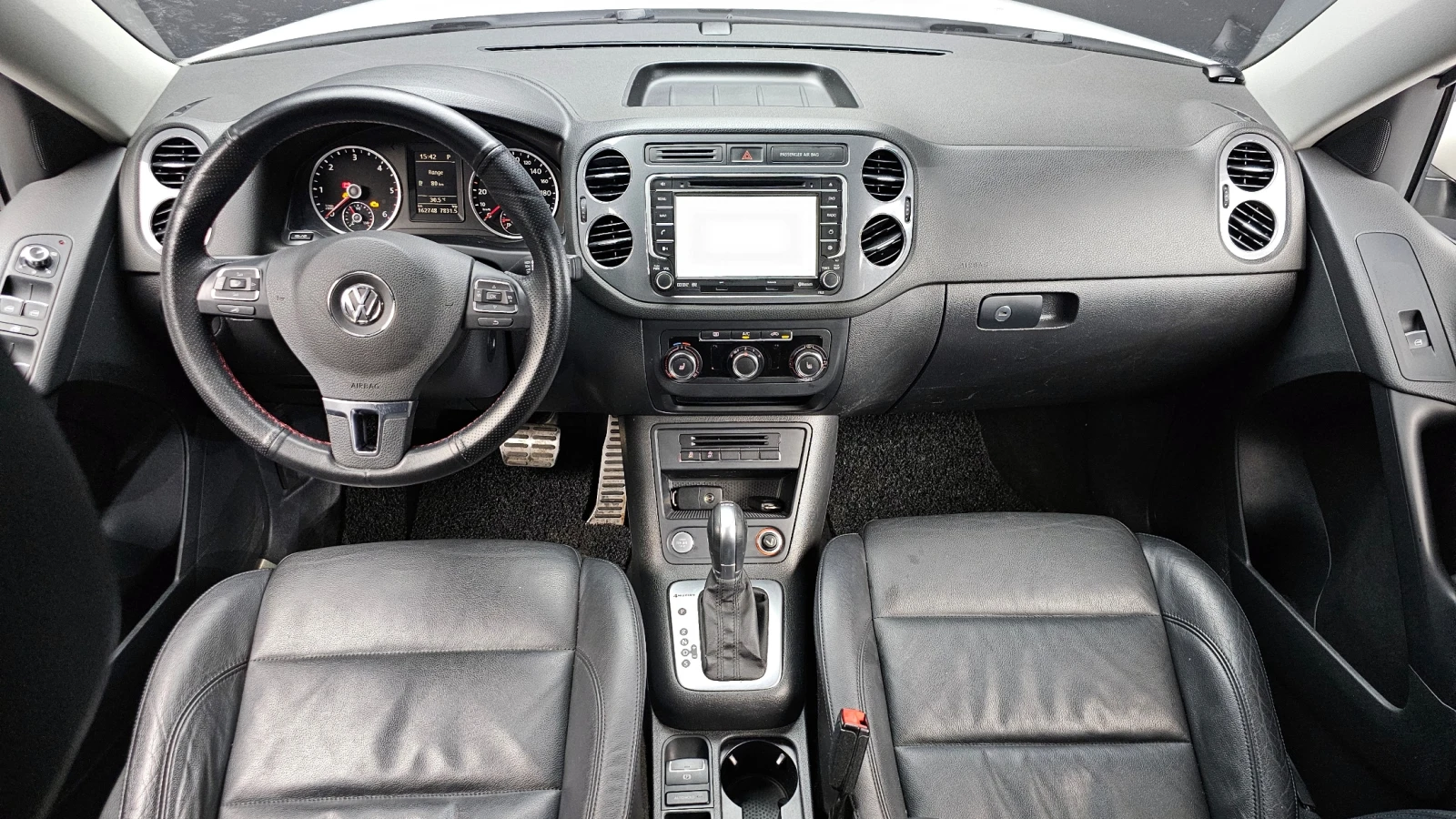 VW Tiguan 2.0TDI COMFORT - изображение 6