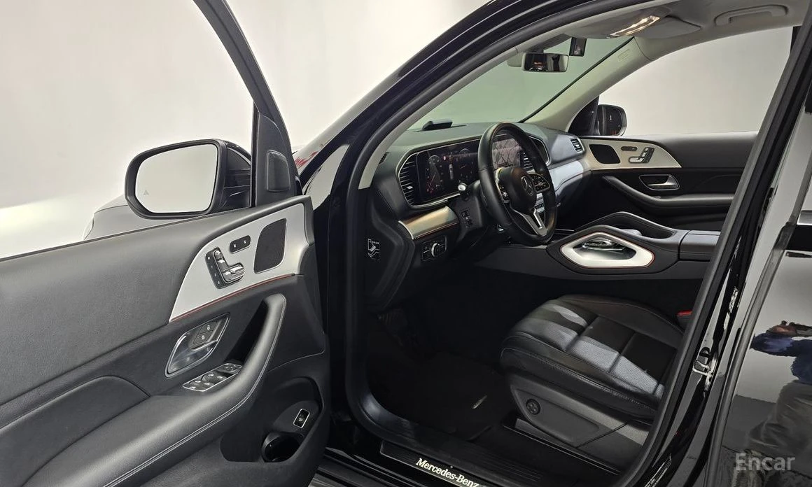Mercedes-Benz GLE  - изображение 10
