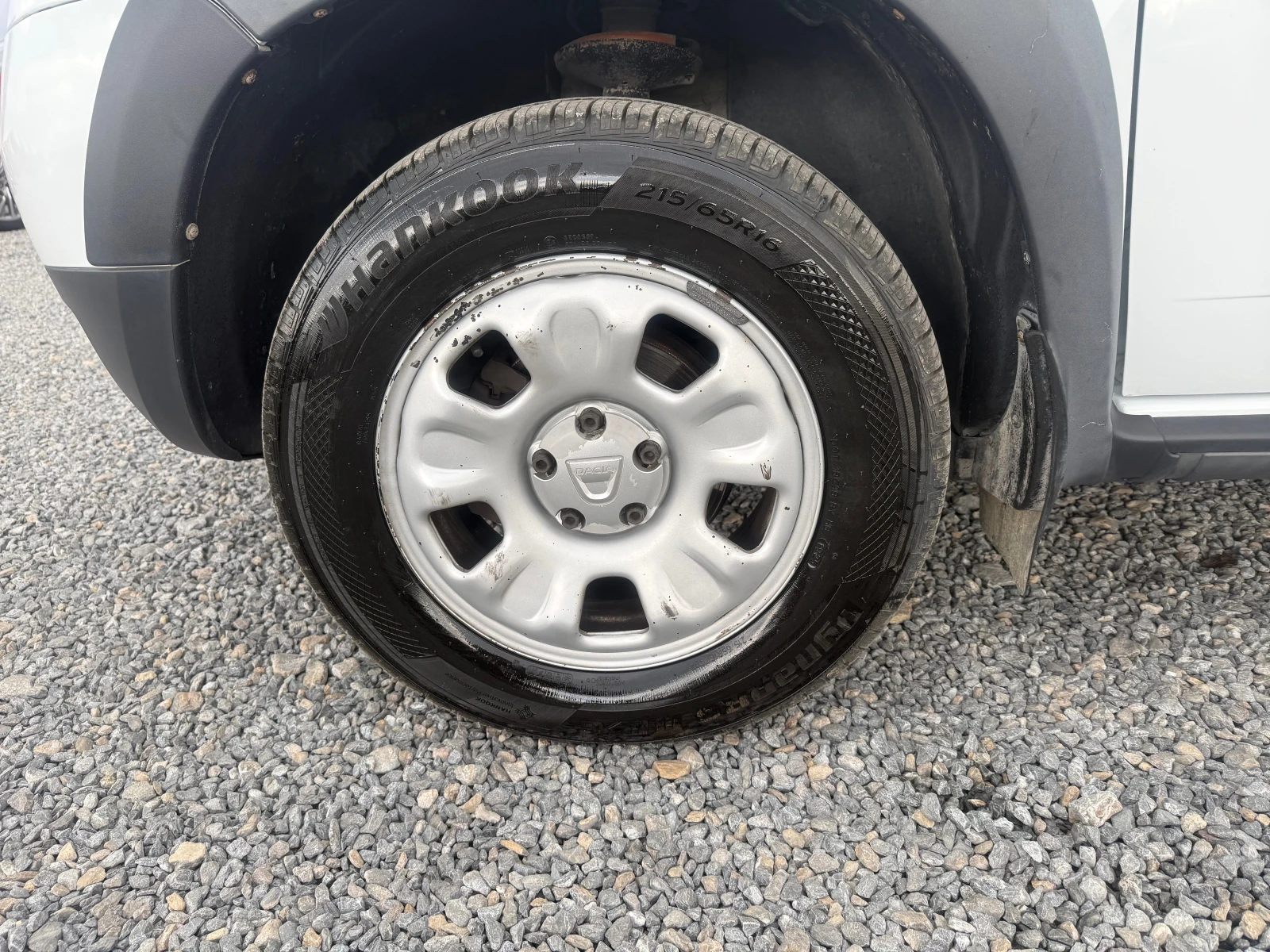 Dacia Duster 1.6 I 4×4 EVRO 5, снимка 14 - Автомобили и джипове - 53965269