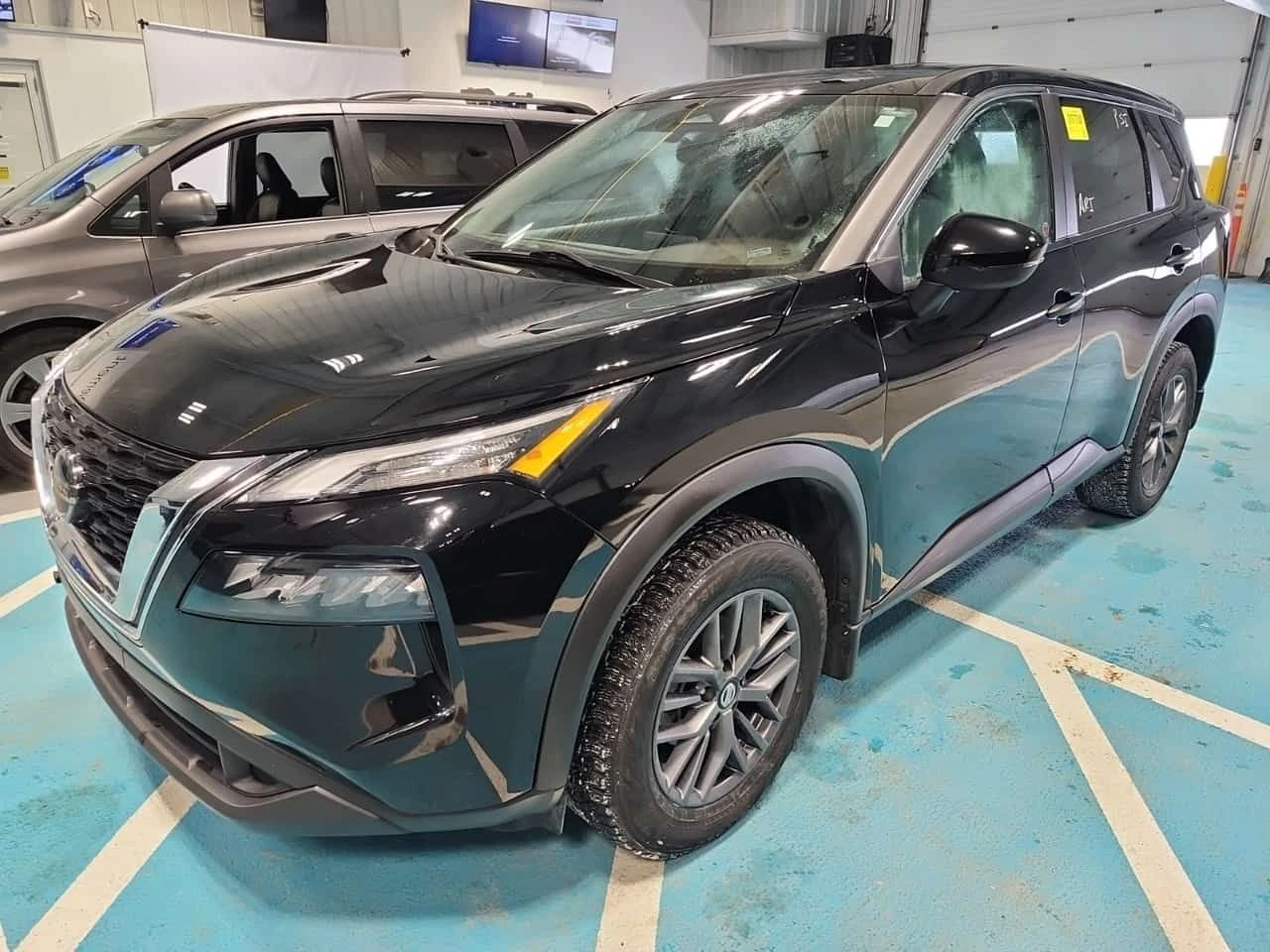 Nissan Rogue S /CARFAX /Подгрев/Навигация /Задна камера , снимка 2 - Автомобили и джипове - 54038853