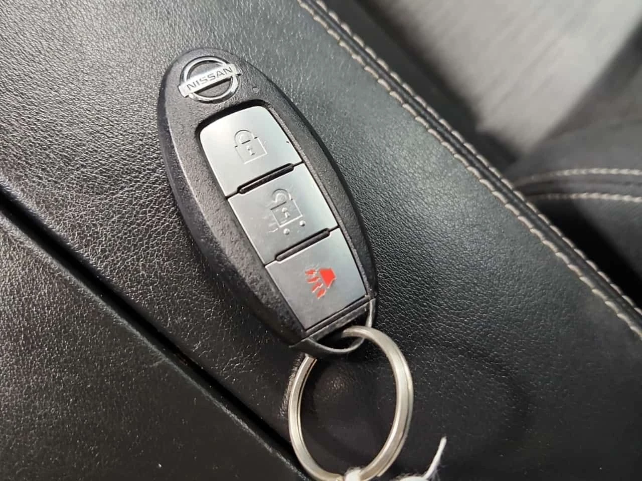 Nissan Rogue S /CARFAX /Подгрев/Навигация /Задна камера , снимка 8 - Автомобили и джипове - 54038853