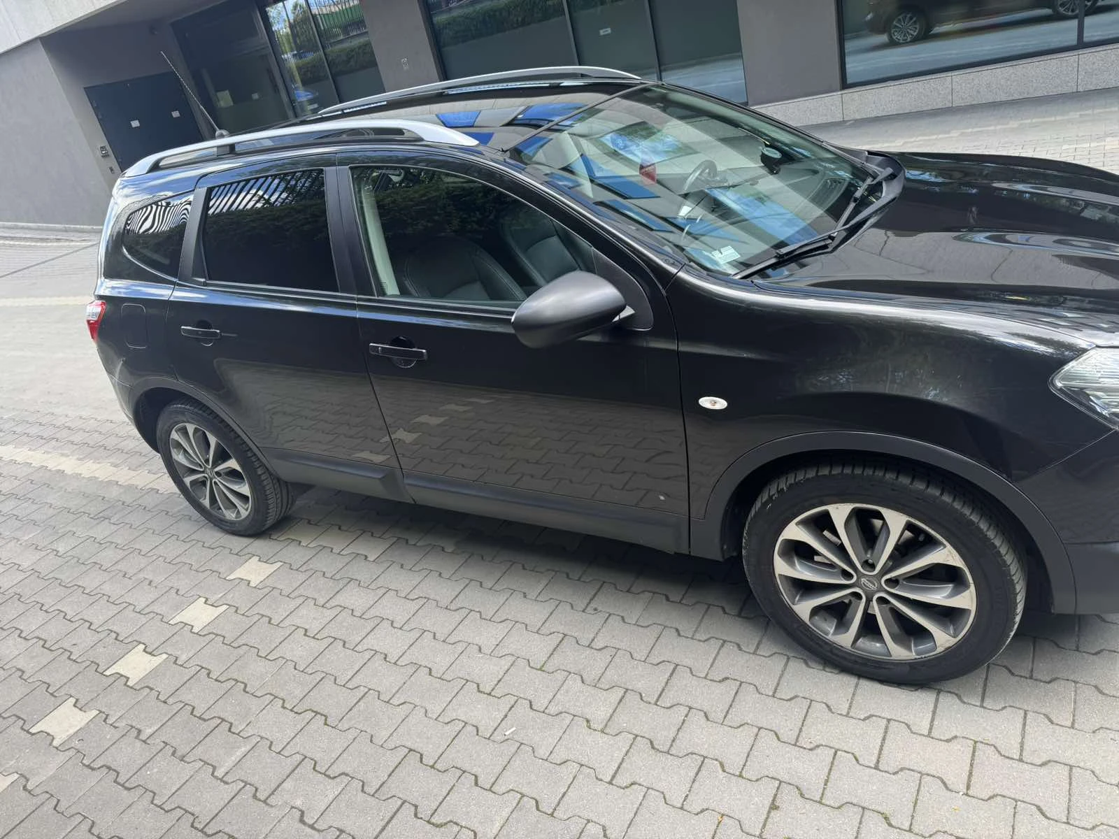 Nissan Qashqai + 2 NJ10 2.0 Facelift, снимка 2 - Автомобили и джипове - 54457606