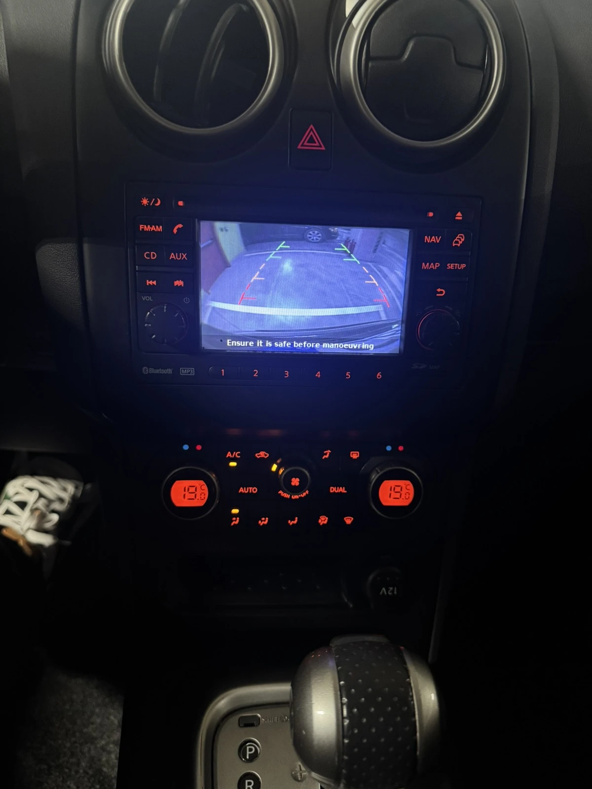 Nissan Qashqai + 2 NJ10 2.0 Facelift, снимка 15 - Автомобили и джипове - 54457606