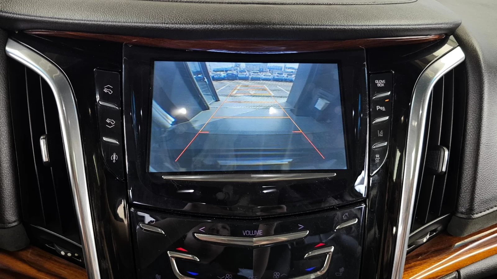 Cadillac Escalade 6.2 , снимка 12 - Автомобили и джипове - 54667081