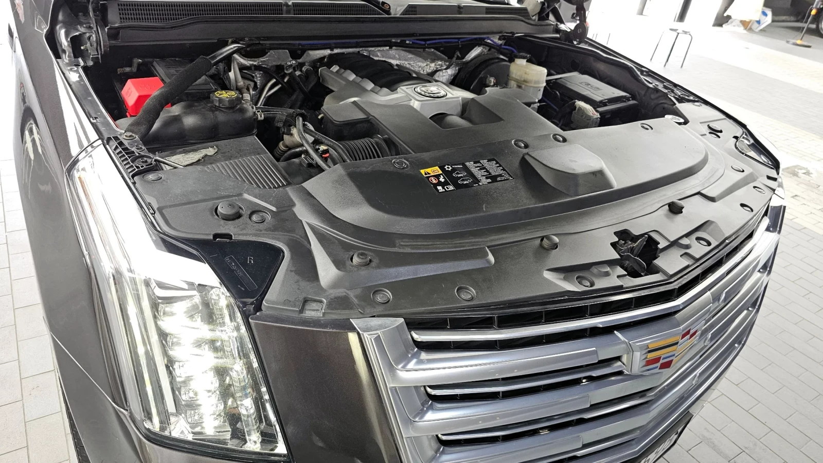 Cadillac Escalade 6.2 , снимка 5 - Автомобили и джипове - 54667081