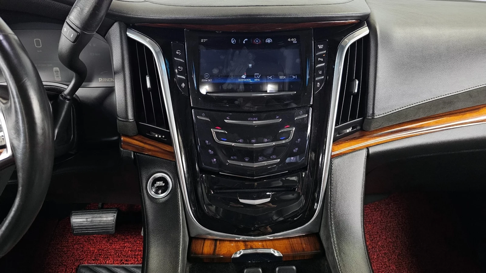 Cadillac Escalade 6.2 , снимка 11 - Автомобили и джипове - 54667081