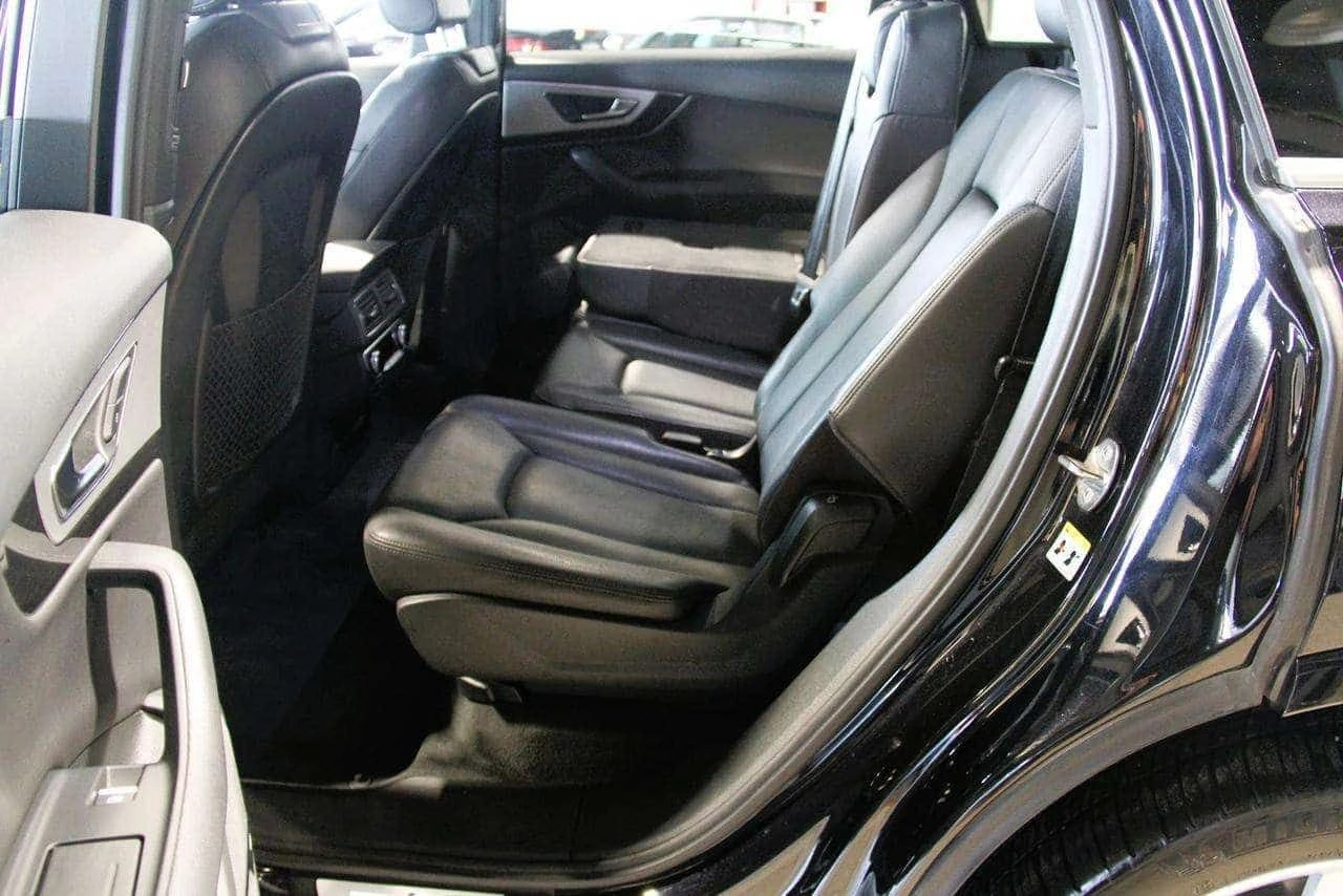 Audi Q7 55TFSI S-Line * Technik * Фиксирана цена до БГ * , снимка 9 - Автомобили и джипове - 54682018