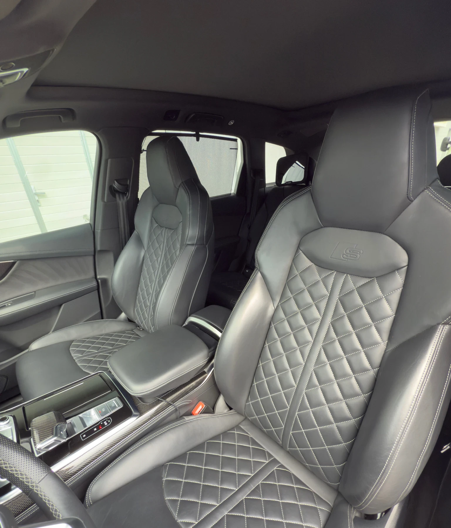 Audi Q7 50 TDI Black Edition Full 3xSline, снимка 9 - Автомобили и джипове - 54802461