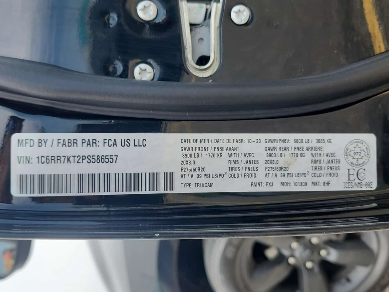 Dodge RAM 1500 EXPRESS CREW CAB SHORT BED * CARFAX, снимка 14 - Автомобили и джипове - 55561436