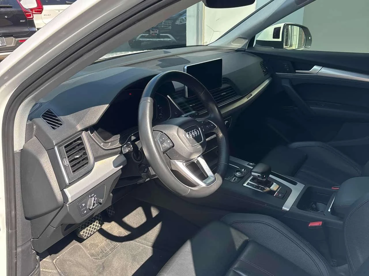 Audi Q5 Technik  CARFAX, снимка 5 - Автомобили и джипове - 55614182