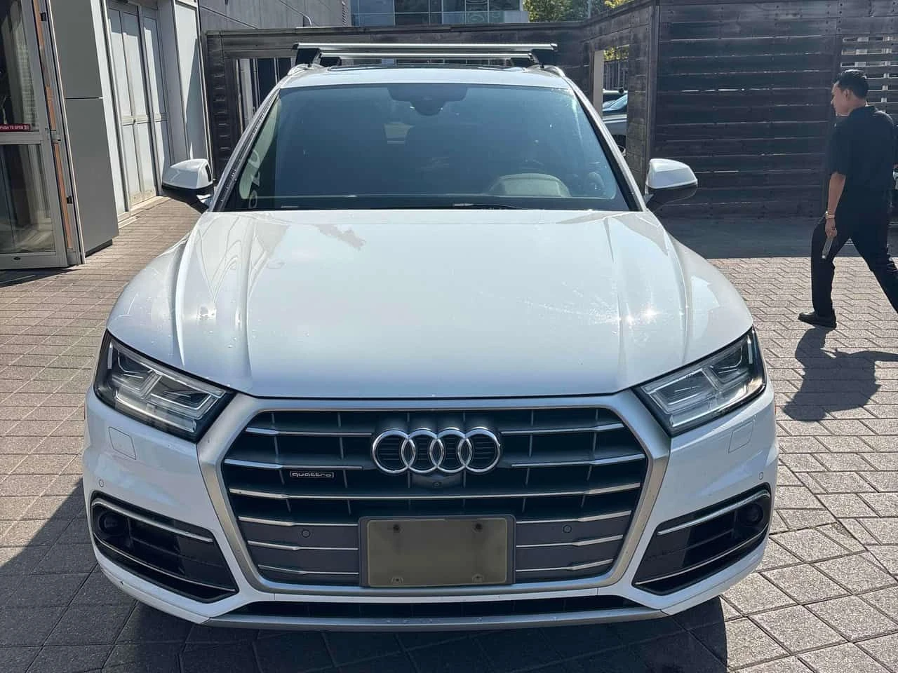 Audi Q5 Technik  CARFAX, снимка 6 - Автомобили и джипове - 55614182