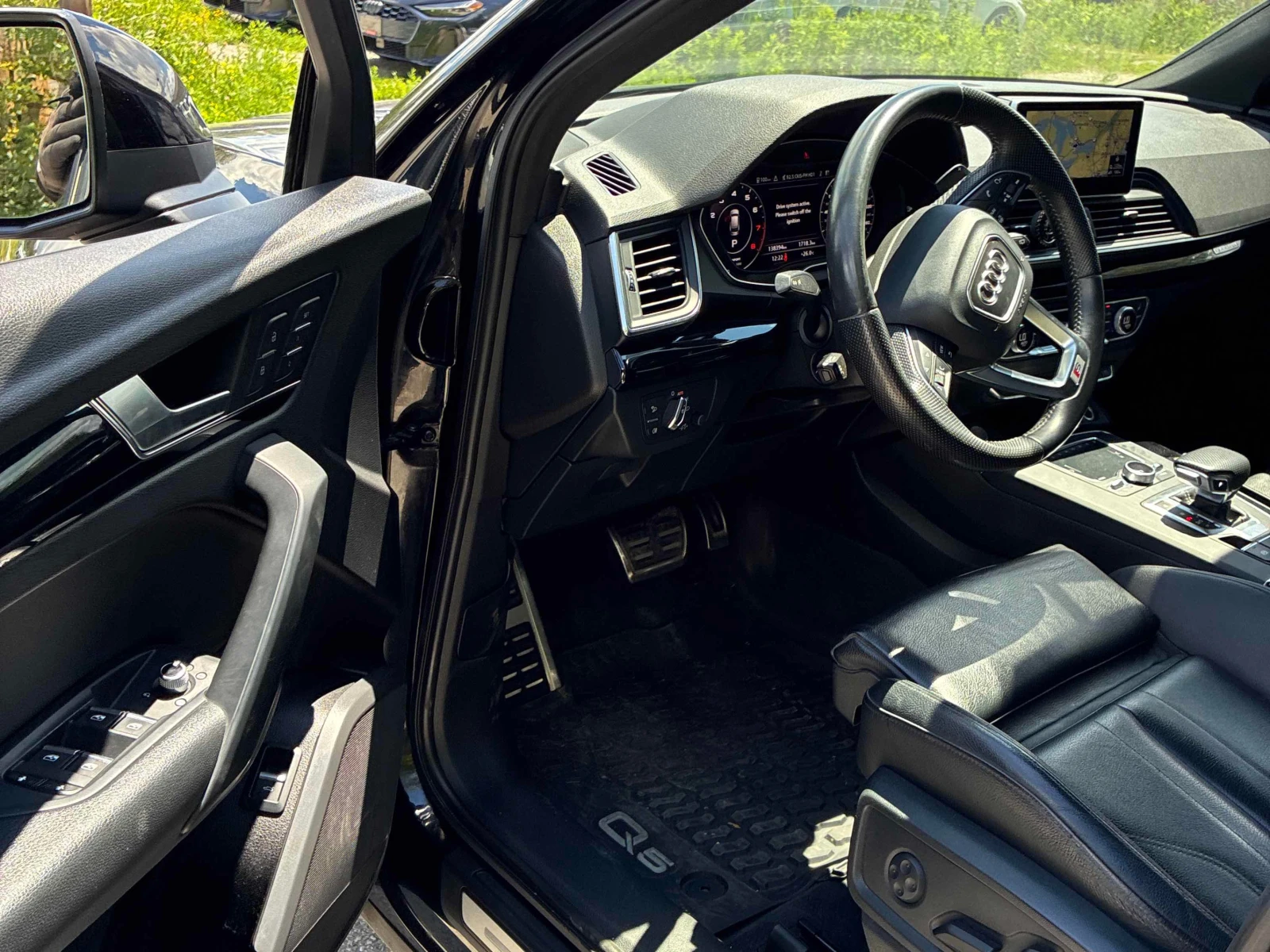 Audi Q5 * S LINE * ОТ ПРЕДСТАВИТЕЛСТВО НА АУДИ * , снимка 7 - Автомобили и джипове - 55948015