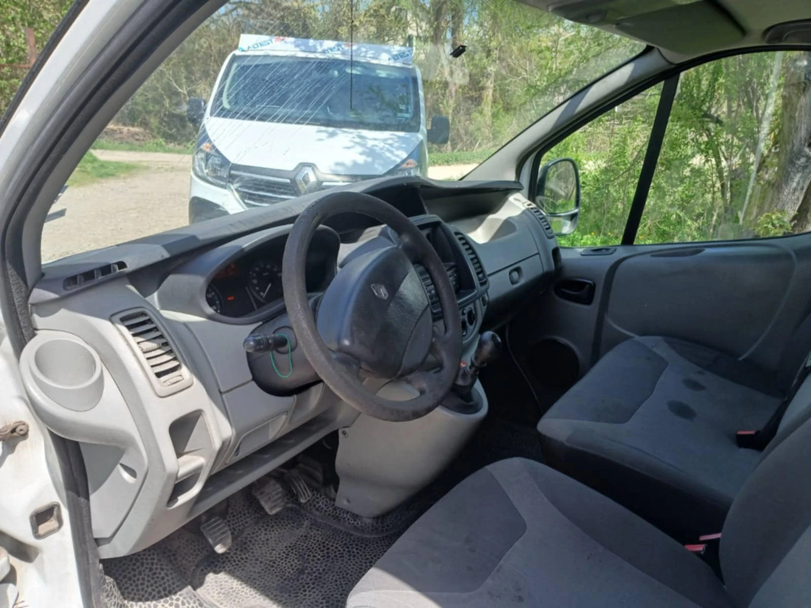 Renault Trafic 2 - изображение 4