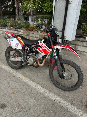Beta Rr, снимка 1