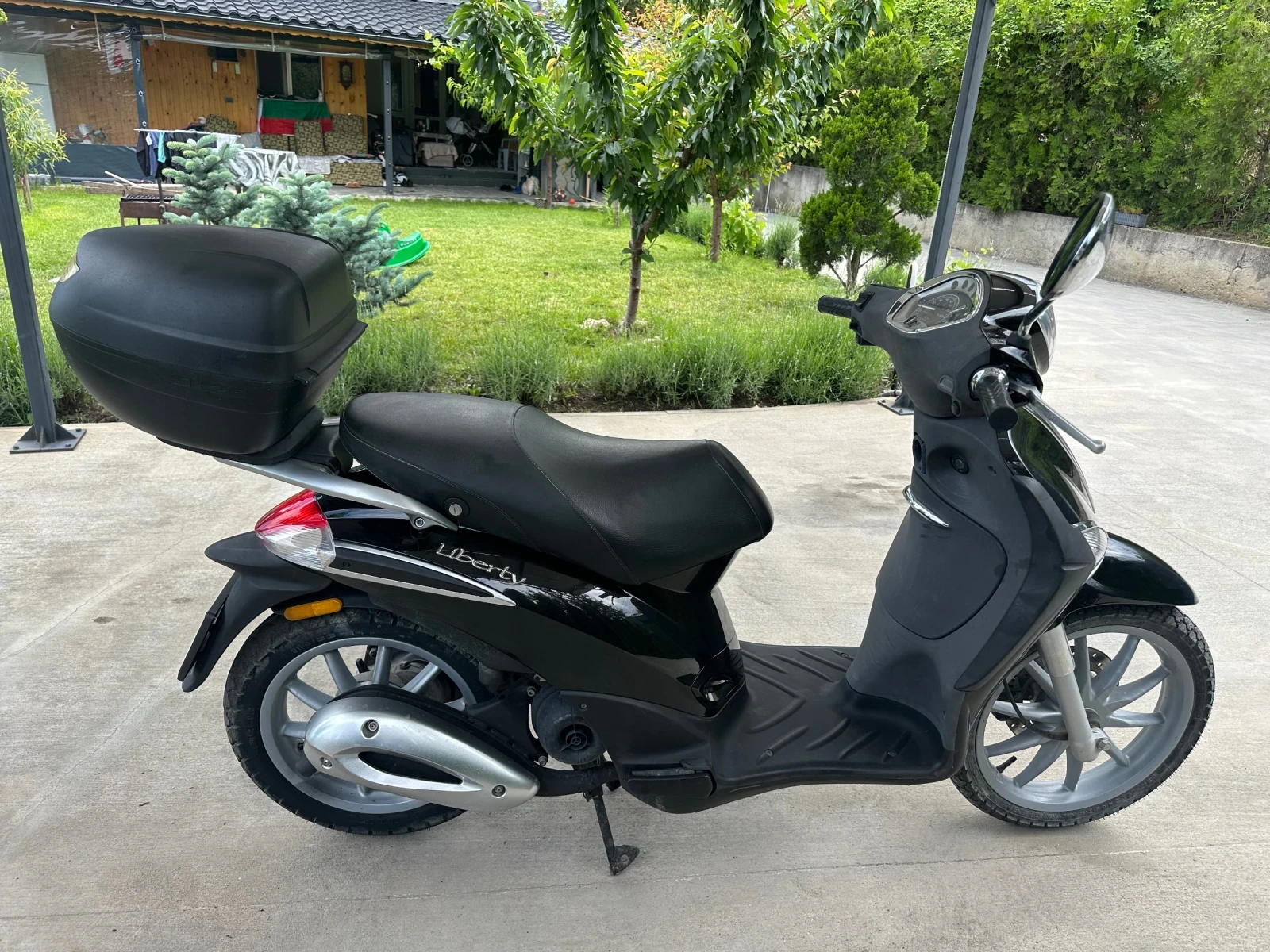 Piaggio Liberty 49cc. 4200km. 2T. = НА НОВ - изображение 4