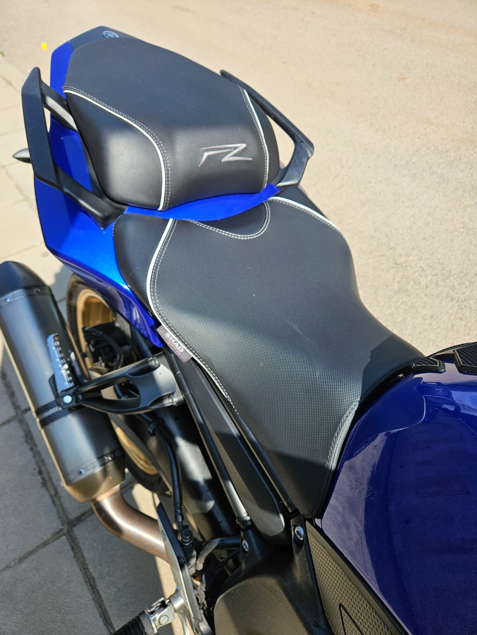 Yamaha FZ8 Acrapovic, Shad седалки + куфар, снимка 8 - Мотоциклети и мототехника - 54934351