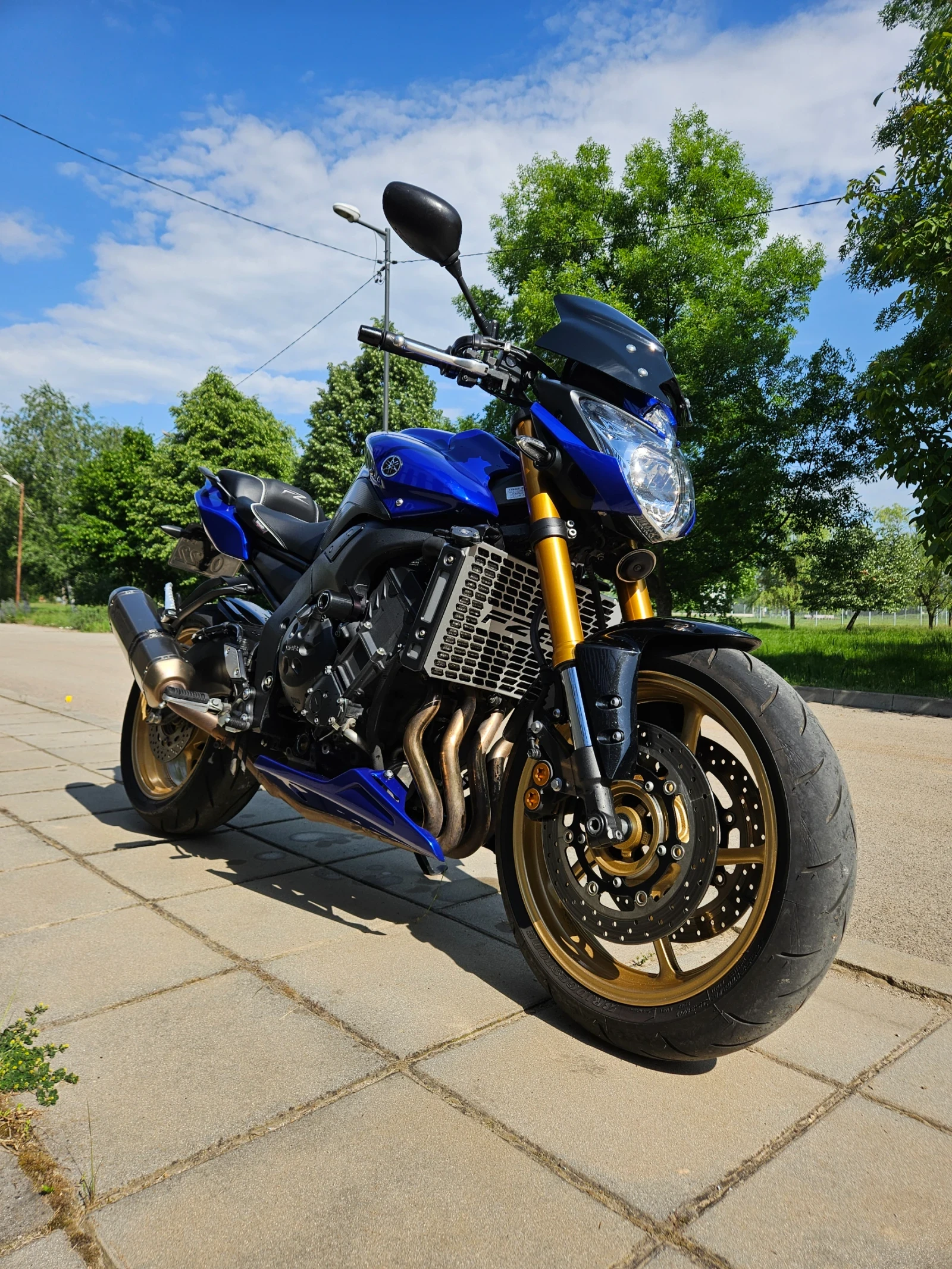 Yamaha FZ8 Acrapovic, Shad седалки + куфар