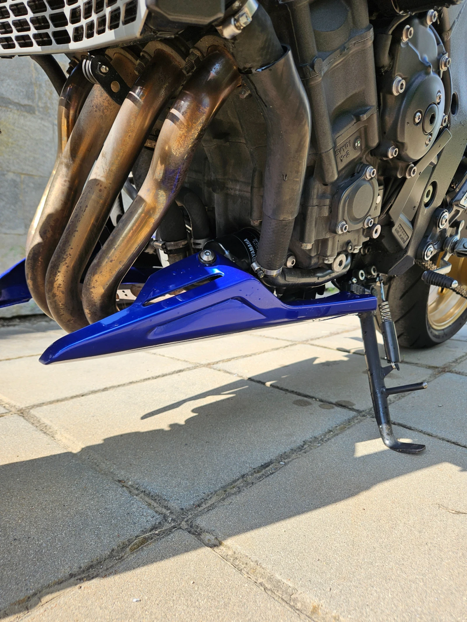 Yamaha FZ8 Acrapovic, Shad седалки + куфар, снимка 11 - Мотоциклети и мототехника - 54934351