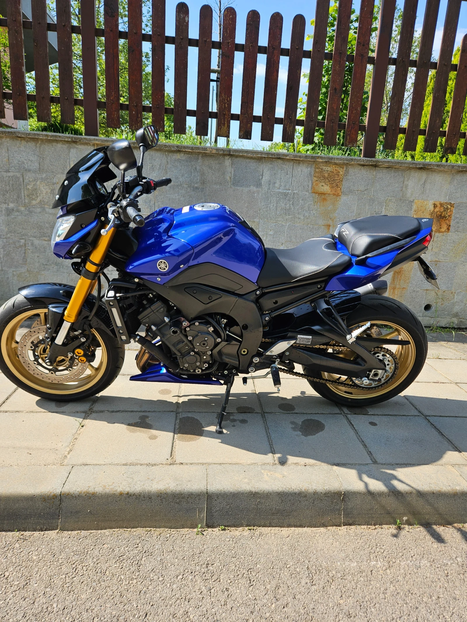 Yamaha FZ8 Acrapovic, Shad седалки + куфар, снимка 5 - Мотоциклети и мототехника - 54934351