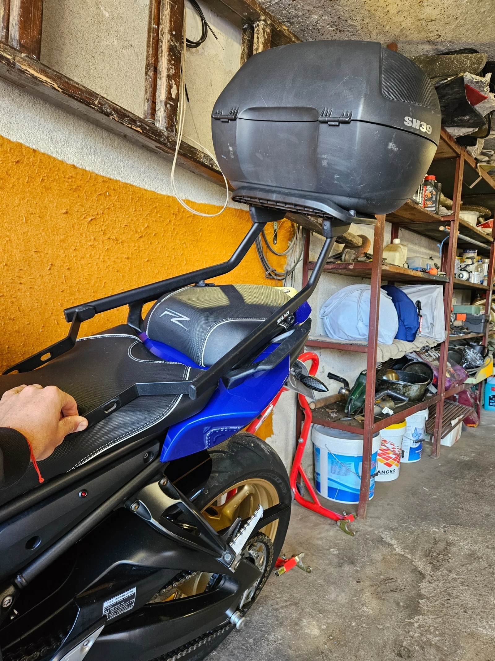 Yamaha FZ8 Acrapovic () Shad   | Mobile.bg   13