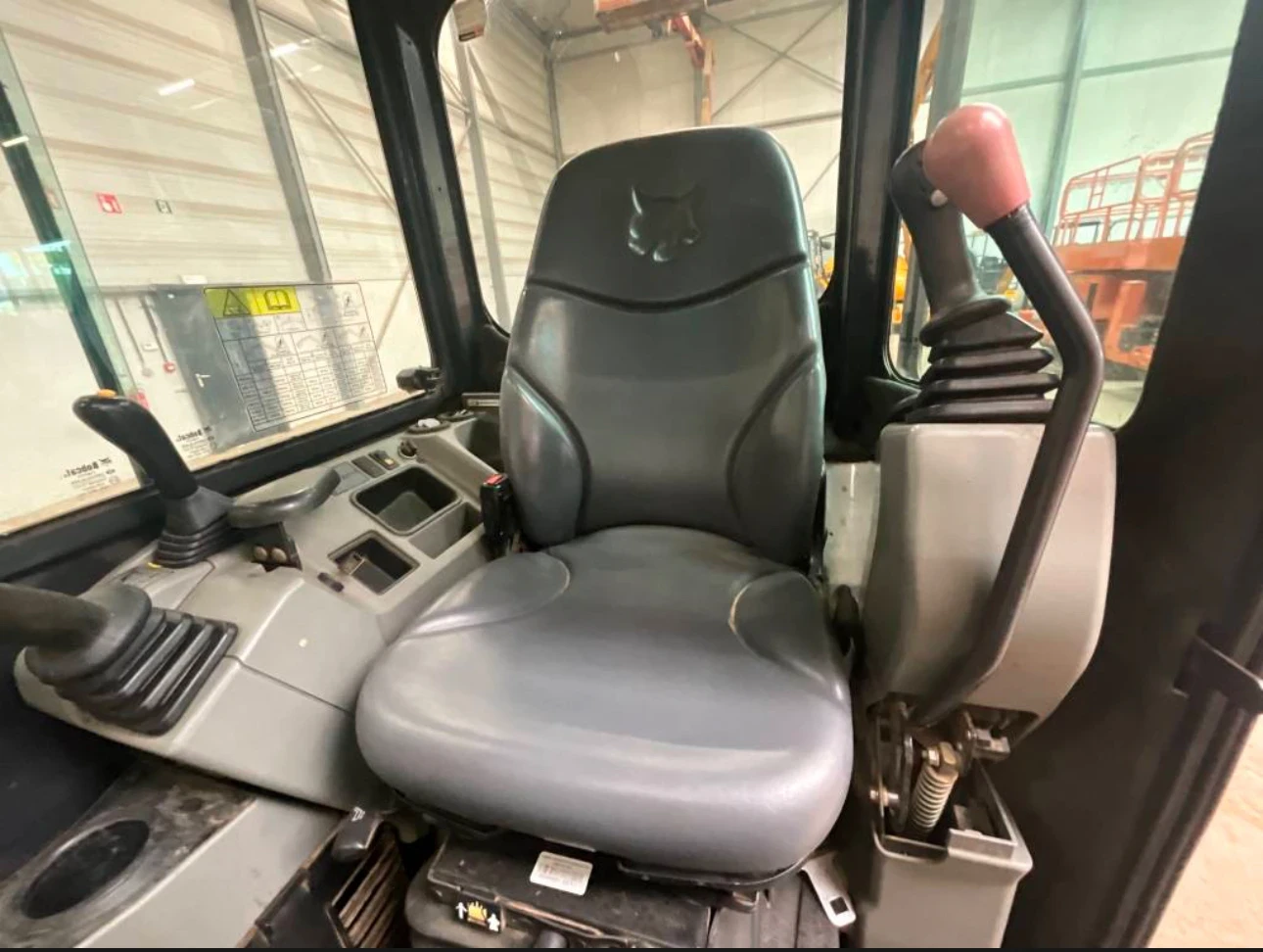 Багер Bobcat E35 - изображение 5