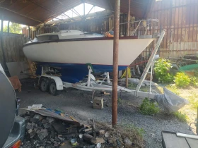 Ветроходна лодка Edel, снимка 2