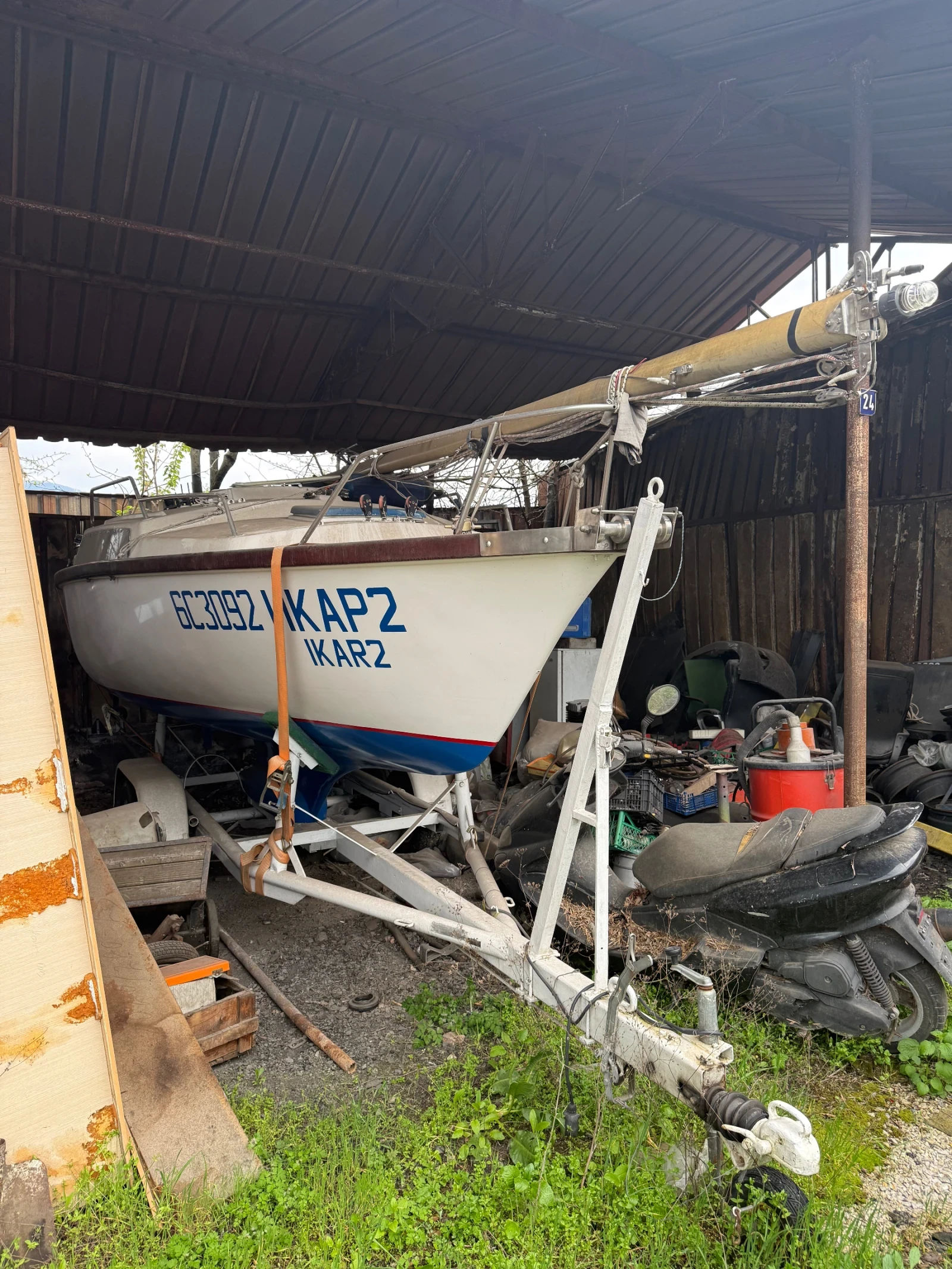 Ветроходна лодка Edel, снимка 10 - Воден транспорт - 54150324