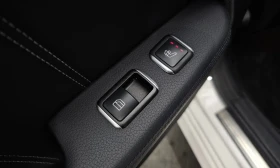 Mercedes-Benz E 300 E-Class W212 E300 Elegance, снимка 16