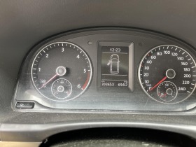 VW Touran 2.0 TDI 6+ 1, снимка 9 - Автомобили и джипове - 45510814