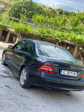 Mercedes-Benz C 200, снимка 6