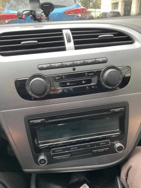 Seat Leon - 5000 € / 9779.15 лв. - 93858595 3