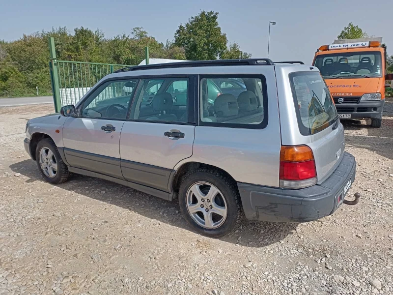 Subaru Forester 2.0i BOXER АВТОМАТИК ГАЗОВ ИНЖЕКЦИОН БАРТЕР, снимка 4 - Автомобили и джипове - 47508211