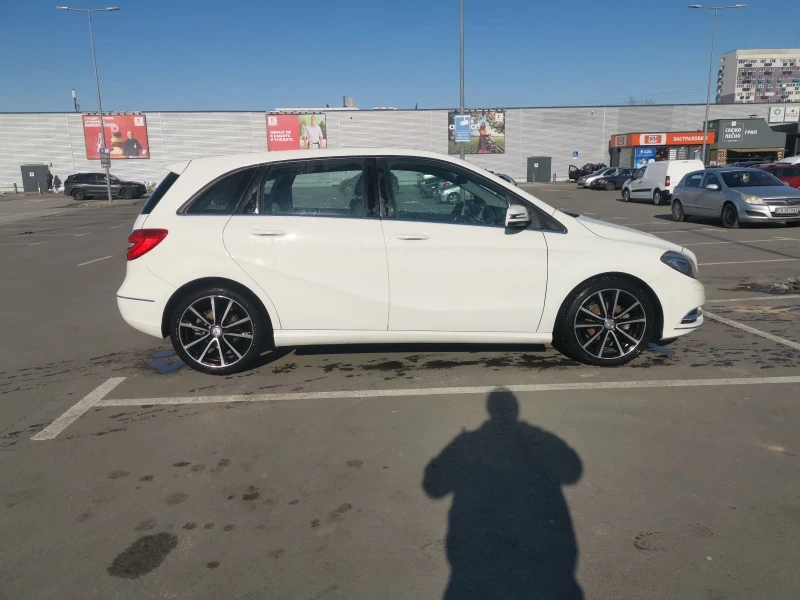 Mercedes-Benz B 180, снимка 7 - Автомобили и джипове - 49307664