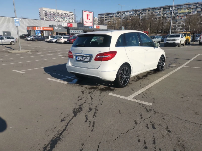 Mercedes-Benz B 180, снимка 6 - Автомобили и джипове - 49307664