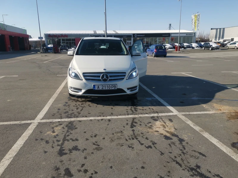 Mercedes-Benz B 180, снимка 4 - Автомобили и джипове - 49307664