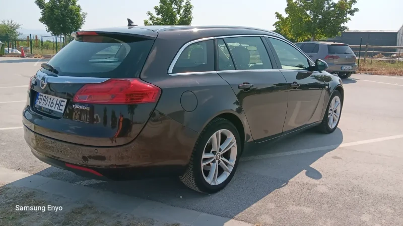 Opel Insignia 1.4 Turbo, снимка 5 - Автомобили и джипове - 52517651