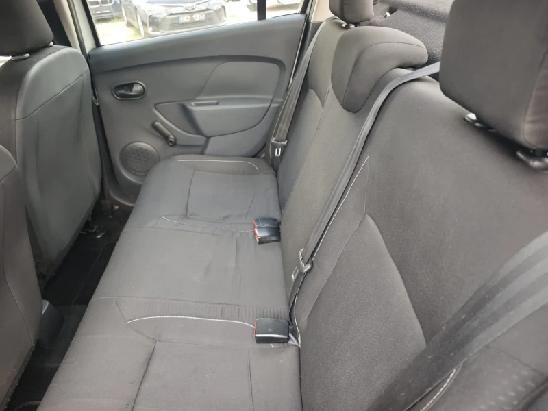 Dacia Logan 1.0i 74кс* ГАЗ* ФЕЙСЛИФТ * , снимка 13 - Автомобили и джипове - 51266130