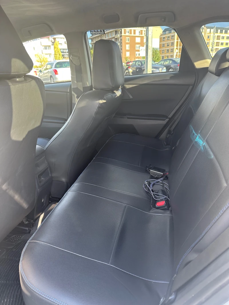 Toyota Auris 1.8 hybrid , снимка 16 - Автомобили и джипове - 52595173