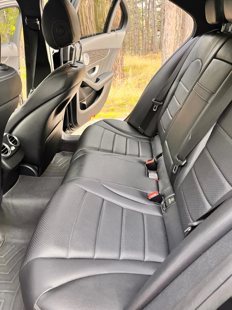 Mercedes-Benz C 400 C400, снимка 7 - Автомобили и джипове - 52110609