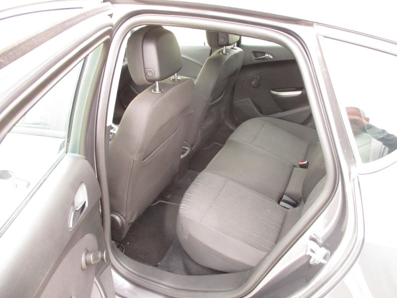 Opel Astra 1.6/БЕНЗИН/116кс./КАТО НОВА, снимка 11 - Автомобили и джипове - 52134119