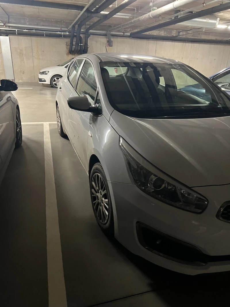 Kia Ceed, снимка 3 - Автомобили и джипове - 52647185