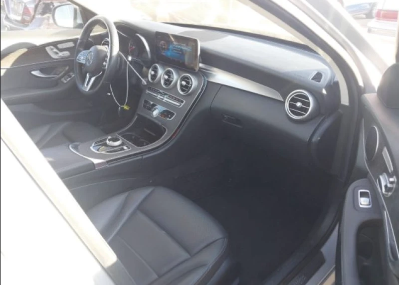 Mercedes-Benz C 300 DISTRONIC* 360* , снимка 5 - Автомобили и джипове - 52691409