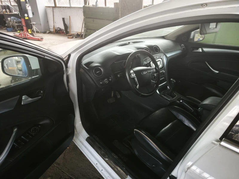 Ford Mondeo, снимка 2 - Автомобили и джипове - 53302616