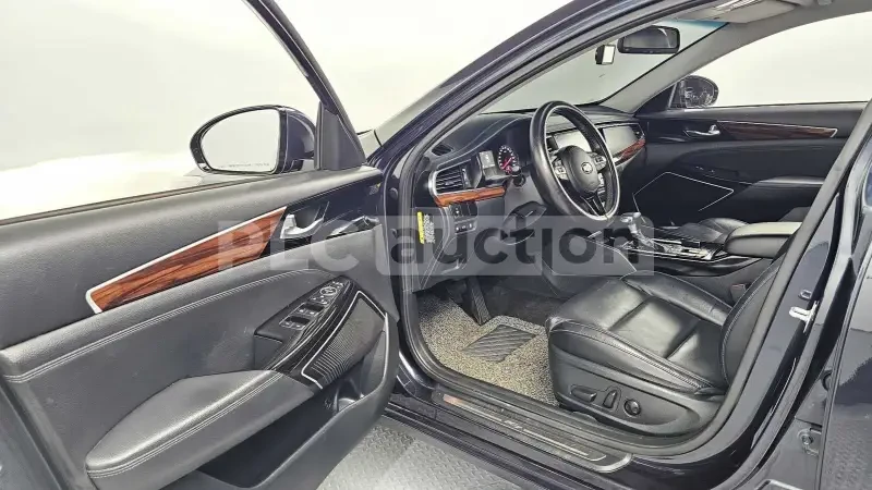 Kia K7, снимка 10 - Автомобили и джипове - 55034945