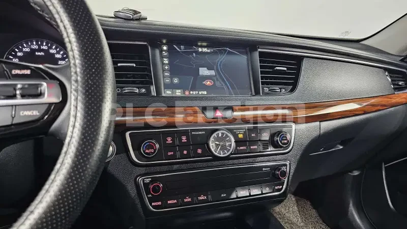 Kia K7, снимка 12 - Автомобили и джипове - 55034945