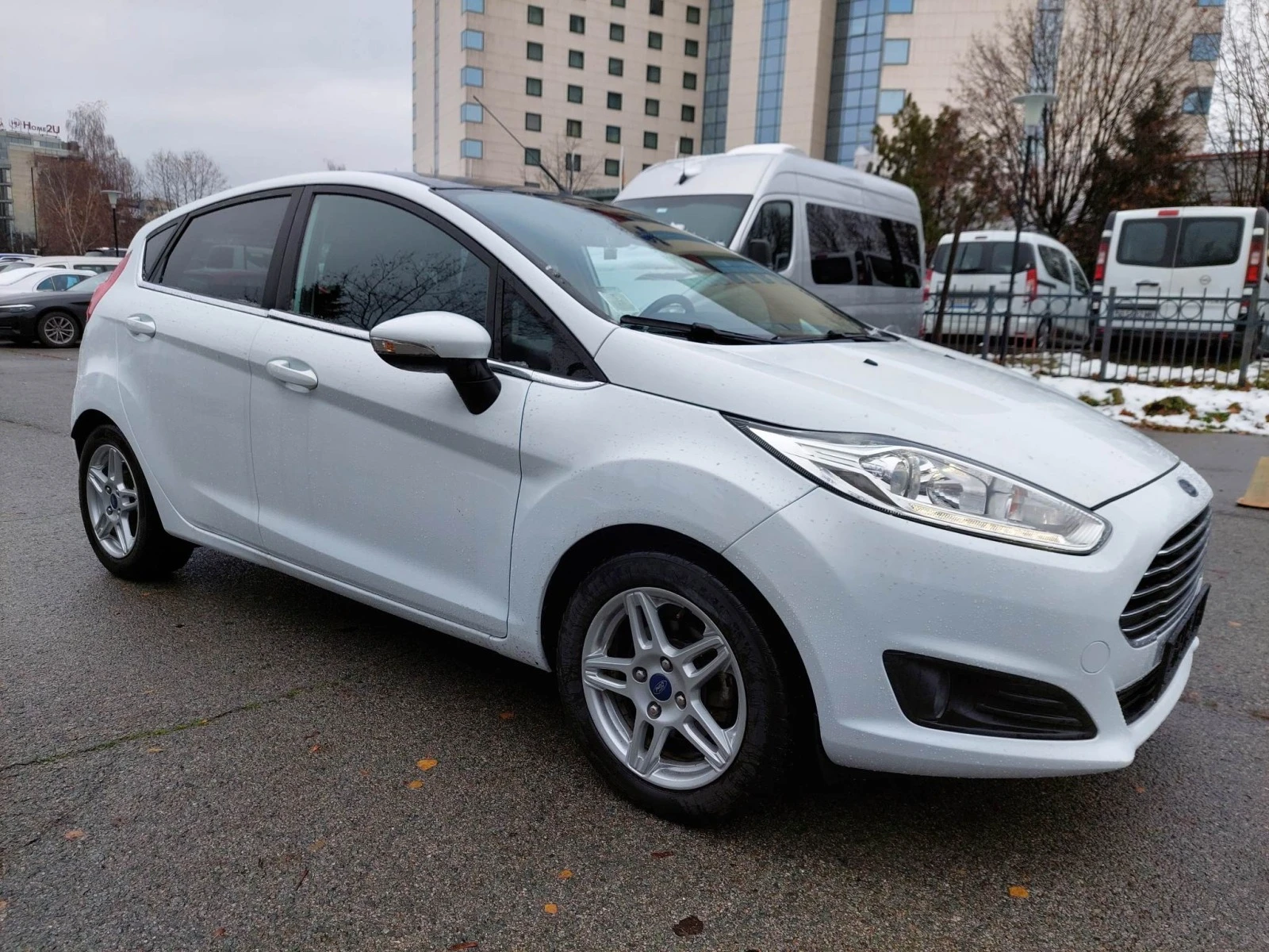 Ford Fiesta 1,5d 75ps NAVI LED - изображение 2