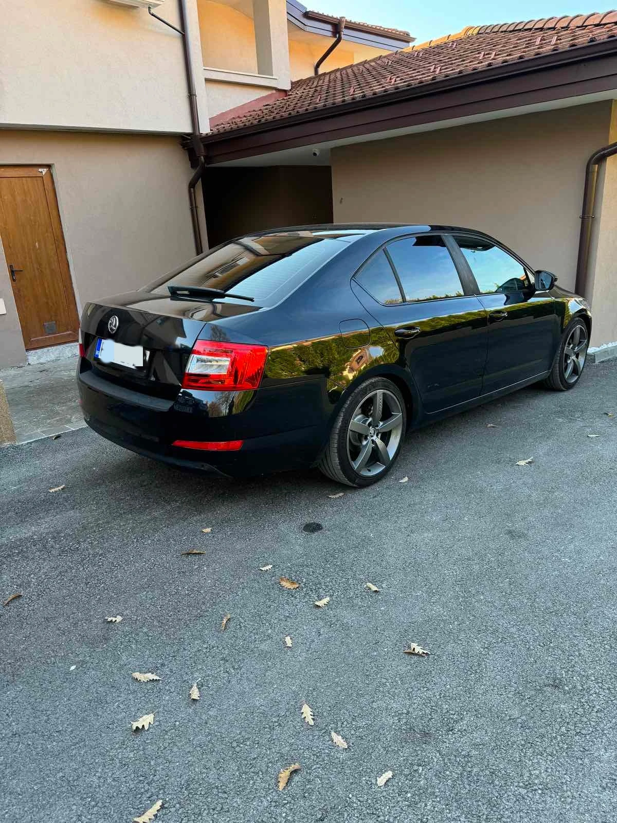 Skoda Octavia 1.2 turbo - изображение 2