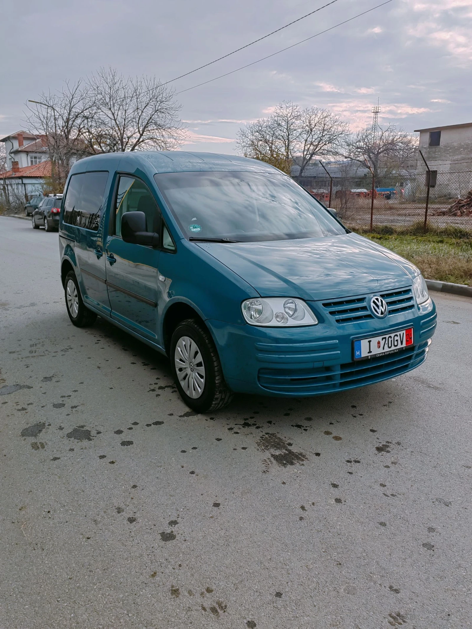 VW Caddy 1.6 Газ Климатик*  - изображение 3